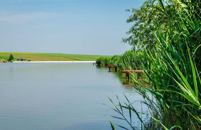Pontoane balti de pescuit Iazul Bila 2